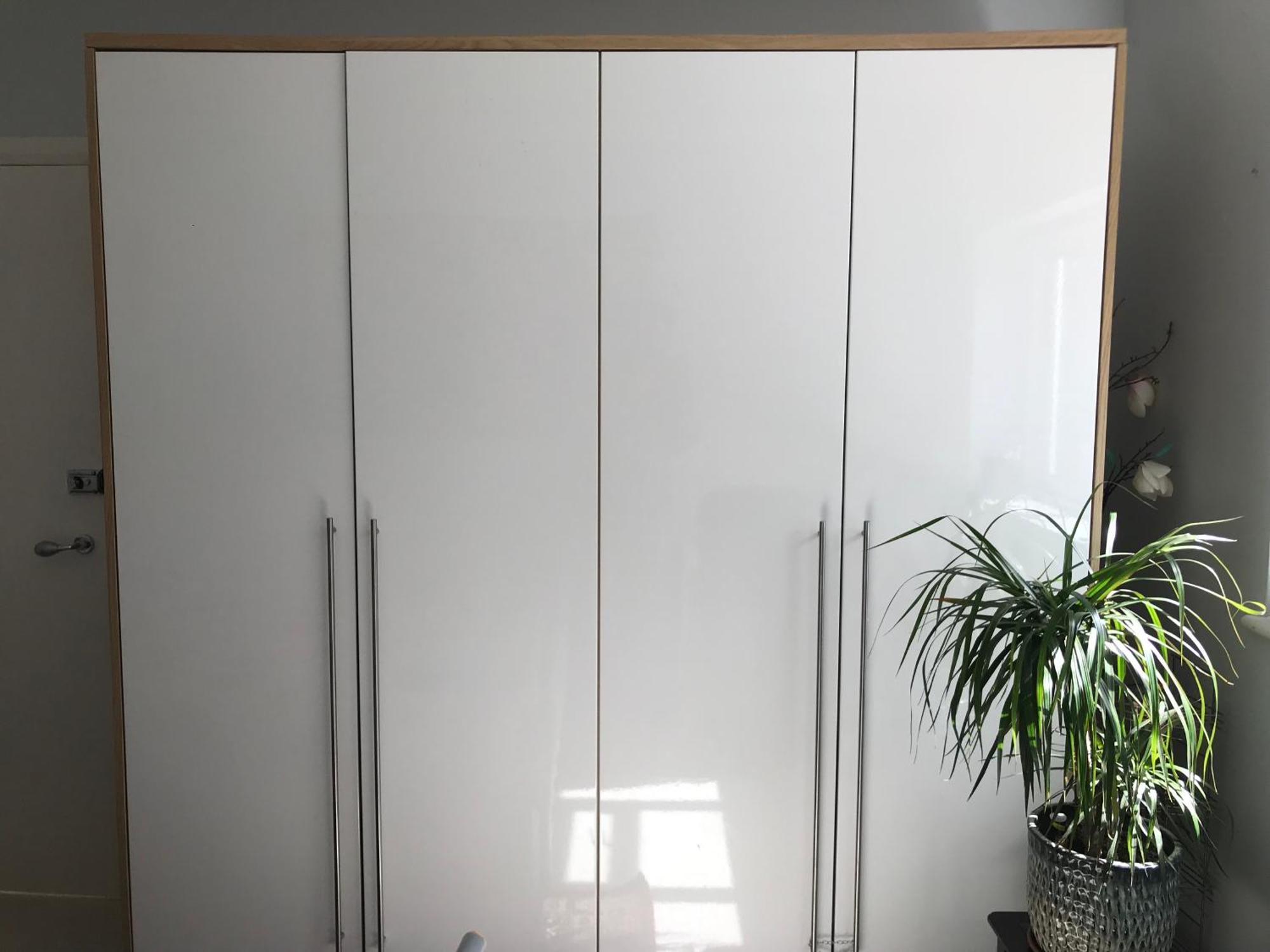 Cozy Double Bedroom In Stunning Bungalow On River Thames - Near Thorpe Park/Royal Holloway University/20Mins From Heathrow Staines-upon-Thames Eksteriør bilde